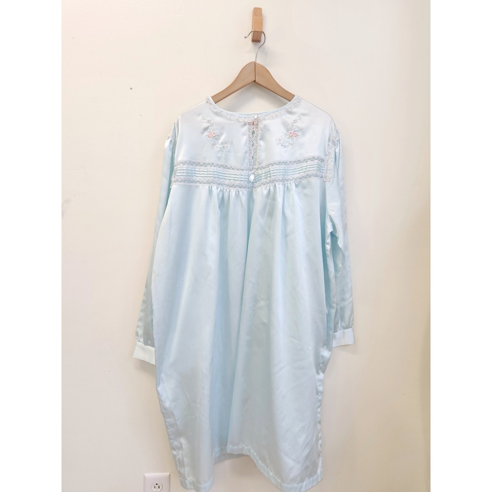 Vintage Barbizon Nightgown Women 2X Blue Satin Cuddleskin Lace Floral Embroidery